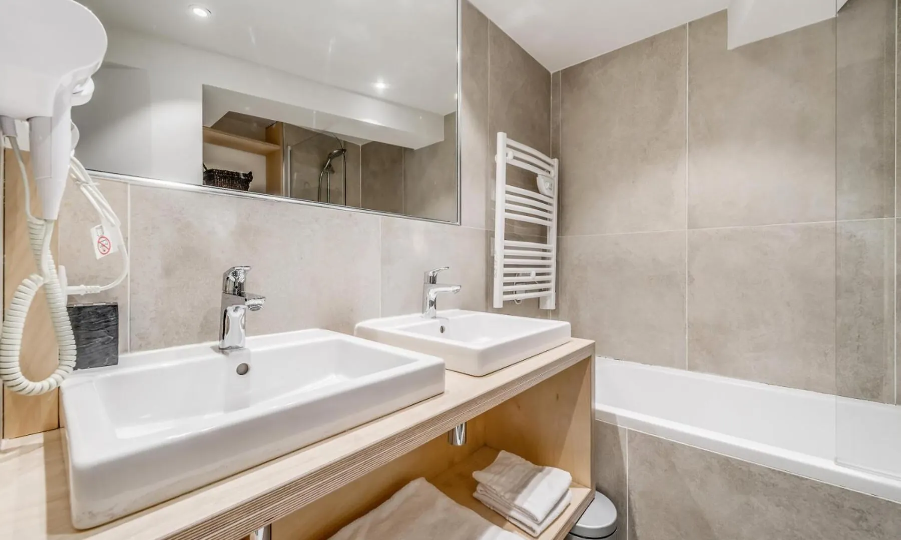 Aparthotel Residence Palafour - Appartement 3 - Vue Lac - 80M2 - 8 Personnes Mae-3419 Tignes